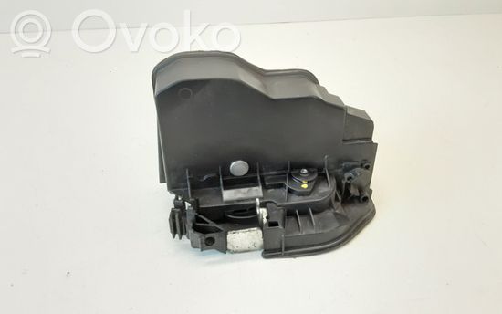 BMW 5 E60 E61 Rear door lock 7202147