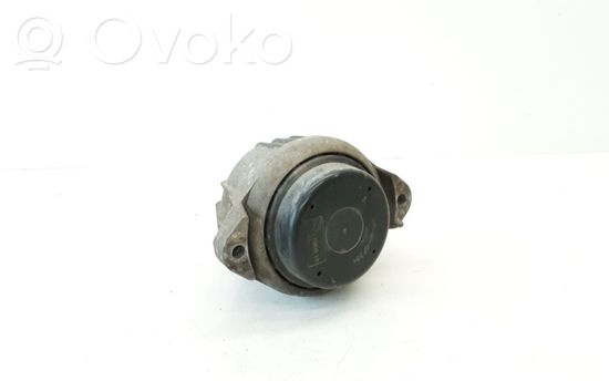 BMW 1 E81 E87 Engine mount bracket 13981112