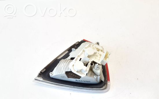 BMW 3 E90 E91 Tailgate rear/tail lights 6937459