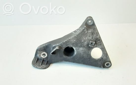 BMW 5 E60 E61 Engine mounting bracket 2211677705301