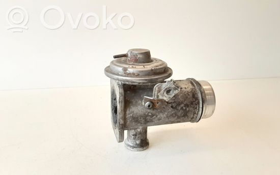 BMW 3 E90 E91 EGR valve 70051200 7804381