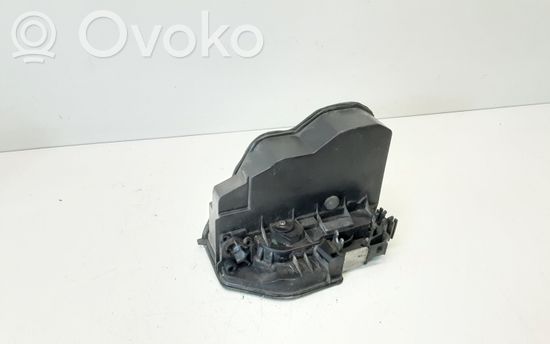 BMW 1 E81 E87 Front door lock 7167066
