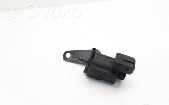 BMW 3 E90 E91 Vacuum valve 7810831 70231800
