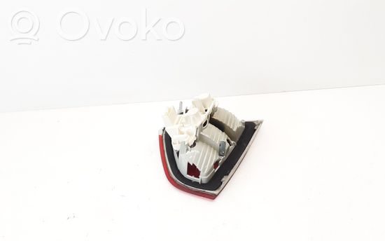 BMW 3 E90 E91 Tailgate rear/tail lights 6937459