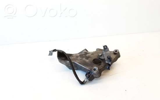 BMW 3 E90 E91 Engine mounting bracket 6775041 22116775041