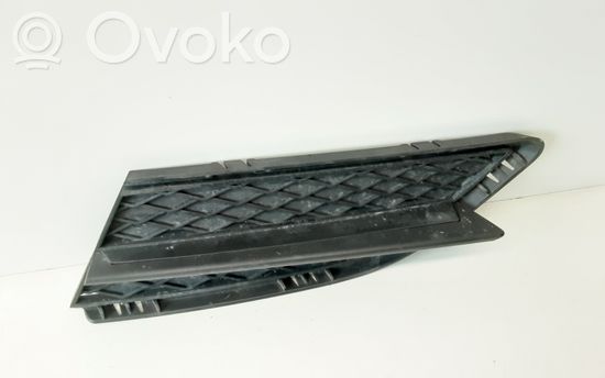 BMW 3 E90 E91 Front bumper lower grill 7138417 51117138417
