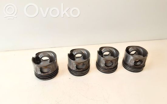 BMW 3 E90 E91 Piston 0840BB