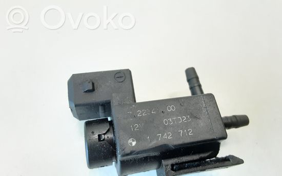 BMW 3 E46 Vacuum valve 1742712