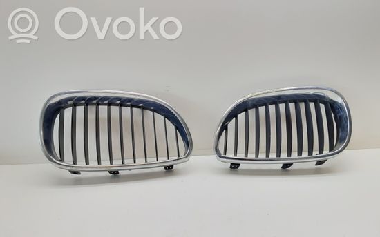 BMW 5 E60 E61 Front bumper upper radiator grill 7065701 7065702