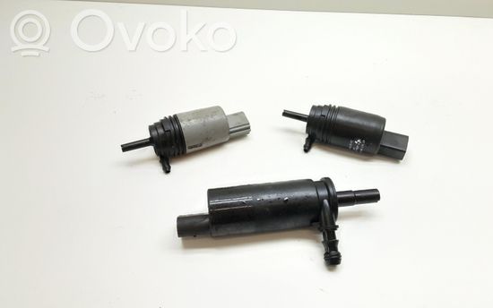 BMW 1 E81 E87 Windscreen/windshield washer pump 7199567 6973097 6934159