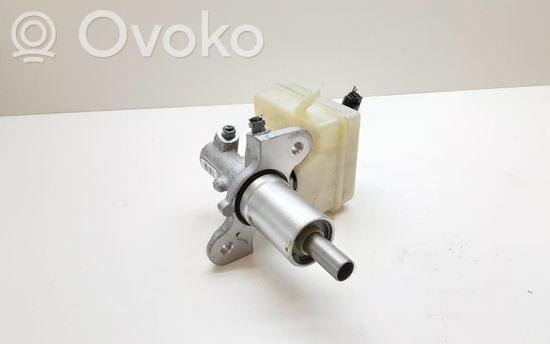 BMW 5 E60 E61 Master brake cylinder 32067179
