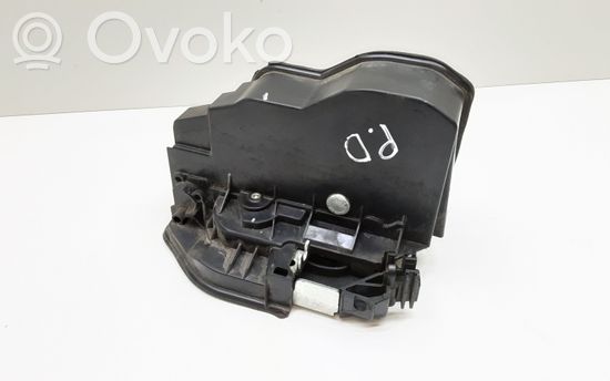 BMW 5 E60 E61 Front door lock 7202146