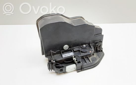 BMW 5 E60 E61 Front door lock 7202143