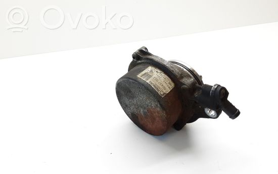 BMW 3 E90 E91 Vacuum pump 7791232 779123204 11667791232