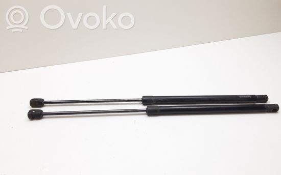 BMW 3 E90 E91 Tailgate/trunk strut/damper 90125450N 90125440N 1198264