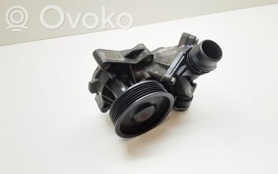 BMW 3 E90 E91 Water pump 7790045