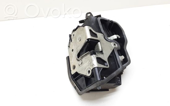 BMW 3 E92 E93 Front door lock 7202144