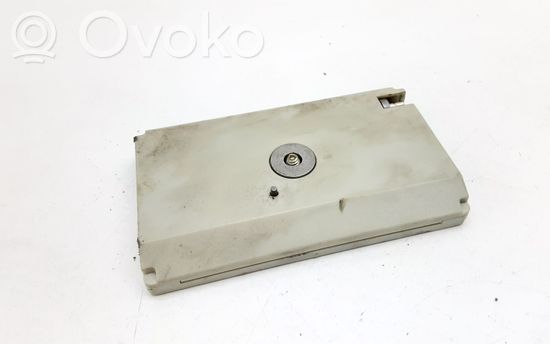 BMW X5 E53 Aerial antenna amplifier 8377654