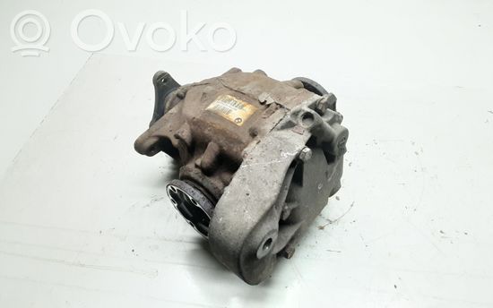 BMW 3 E90 E91 Rear differential 7566225