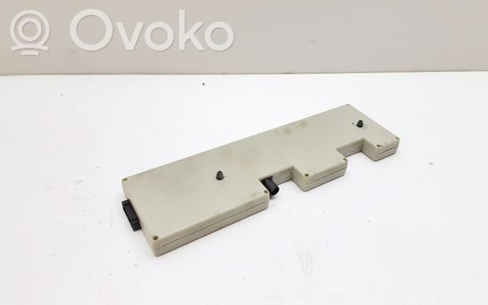 BMW 3 E90 E91 Aerial antenna amplifier 6928934