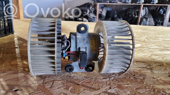 BMW 5 E39 Heater fan/blower 8372493 64118372493