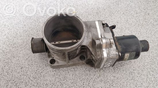 BMW 7 E32 Electric throttle body valve 1748082