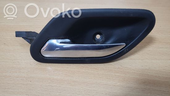 BMW 5 E39 Front door interior handle 8226048