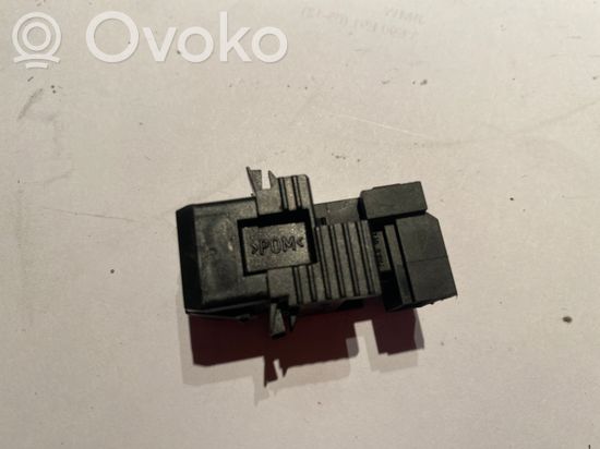 BMW 3 E90 E91 Brake pedal sensor switch 914688962