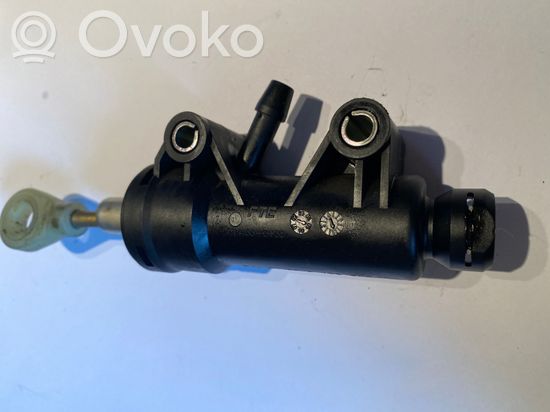 BMW 3 E90 E91 Clutch master cylinder 21526758822