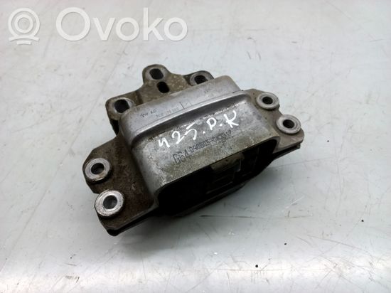 Volkswagen PASSAT CC Engine mount bracket 3C0199555