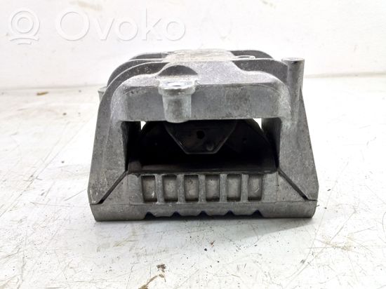 Volkswagen Jetta VI Engine mount bracket 1K0199262