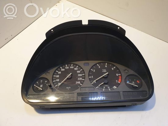 BMW 5 E39 Speedometer (instrument cluster) 87001313