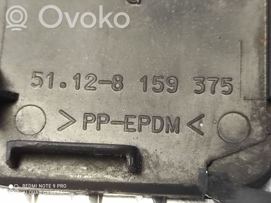 BMW 5 E39 Rear bumper row hook cap/cover 51128159375