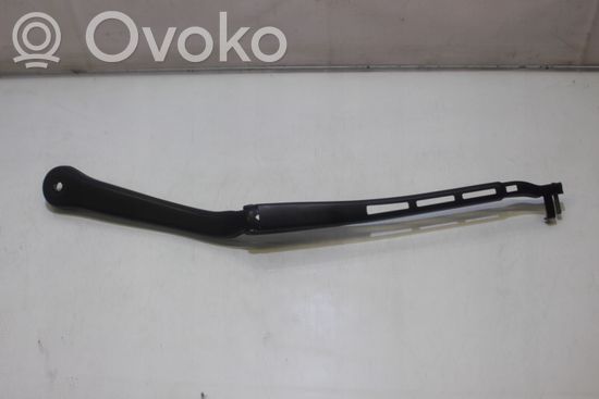 BMW 3 E90 E91 Front wiper blade arm