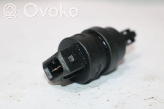 Audi A4 S4 B5 8D Intake air temperature sensor 028906810