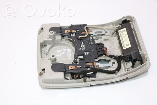 Audi A4 S4 B7 8E 8H Front seat light 8E0951177