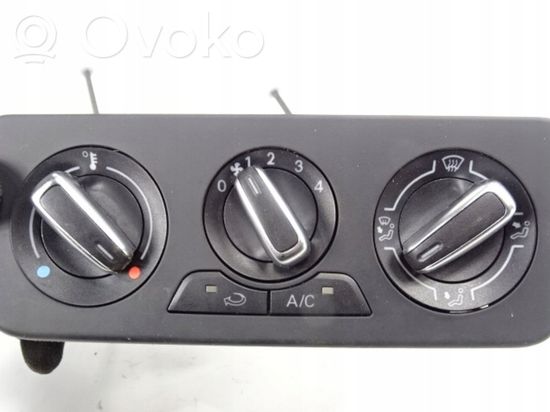 Audi A1 Climate control unit 8XA820045A