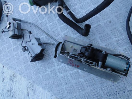 Audi A4 S4 B6 8E 8H Tailgate/trunk/boot lock/catch/latch