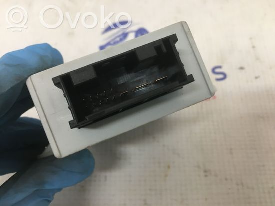 BMW 7 E38 Engine ECU kit and lock set 7785953 7785954