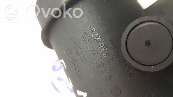 BMW 7 E38 Mass air flow meter 1736224