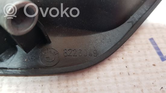 BMW 5 E39 Front door interior handle 8226049