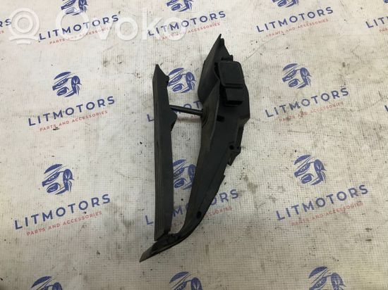 BMW 5 E39 Accelerator throttle pedal 6762480
