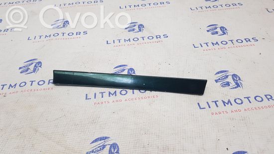 BMW 7 E38 Fender trim (molding) 82368934