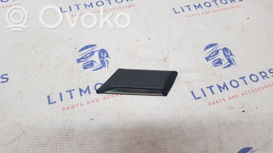 BMW 7 E38 Fender trim (molding) 8208389
