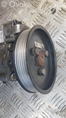 BMW 5 E60 E61 Power steering pump 7652974109