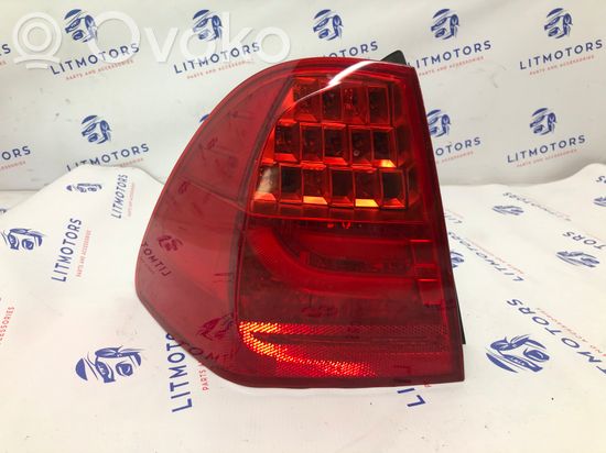 BMW 3 E90 E91 Rear/tail lights 7154159