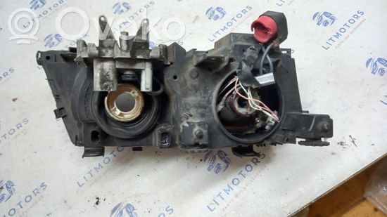 BMW 3 E46 Headlight/headlamp 8377263