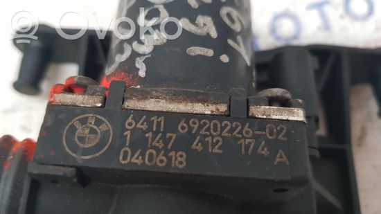 BMW 5 E60 E61 Coolant heater control valve 6920226