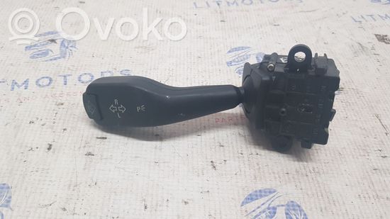BMW 5 E39 Indicator stalk 8363668