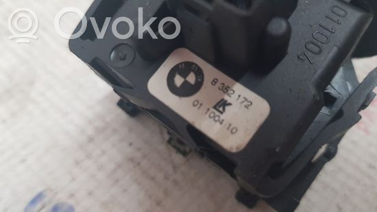 BMW 5 E39 Indicator stalk 8352172